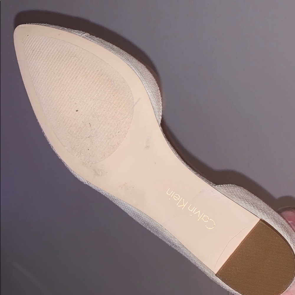Calvin Klein flats - Picture 3 of 3